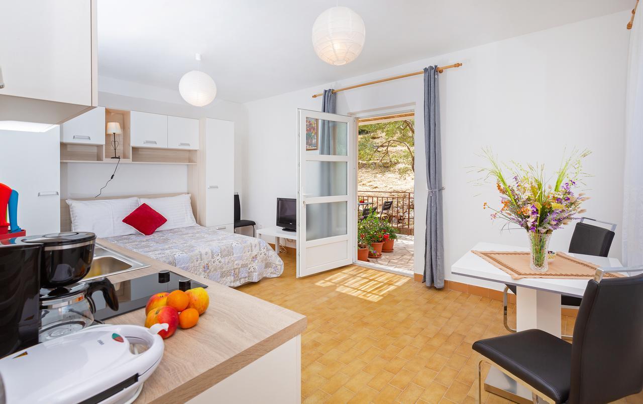 Apartments Elica Donje Celo Ngoại thất bức ảnh